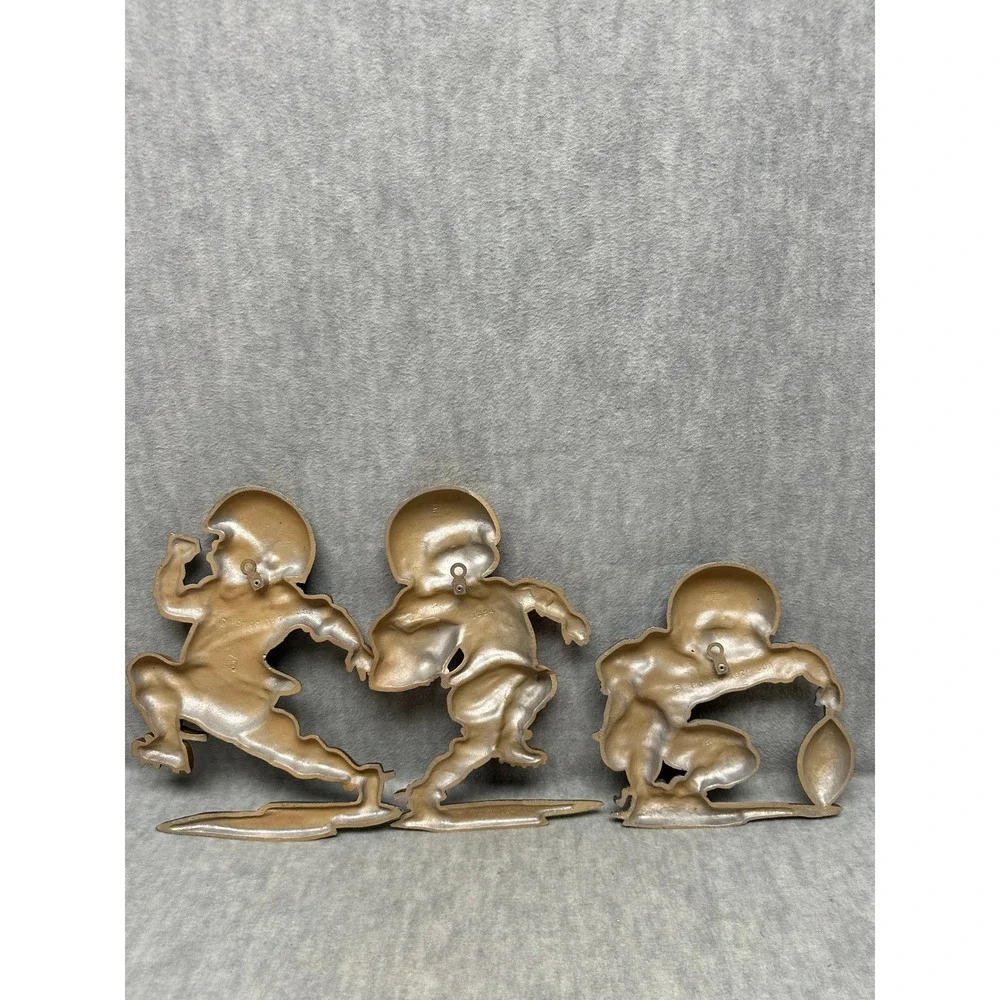 VTG Homco 1975 Football Players Wall Art Blue Red Cast Metal 3 Piece Set 1254